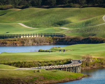 What Seasonal Residents Should Look for in a Florida Golf Community